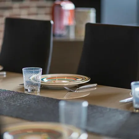 Jonathan Avec Place De Parking * Rouen